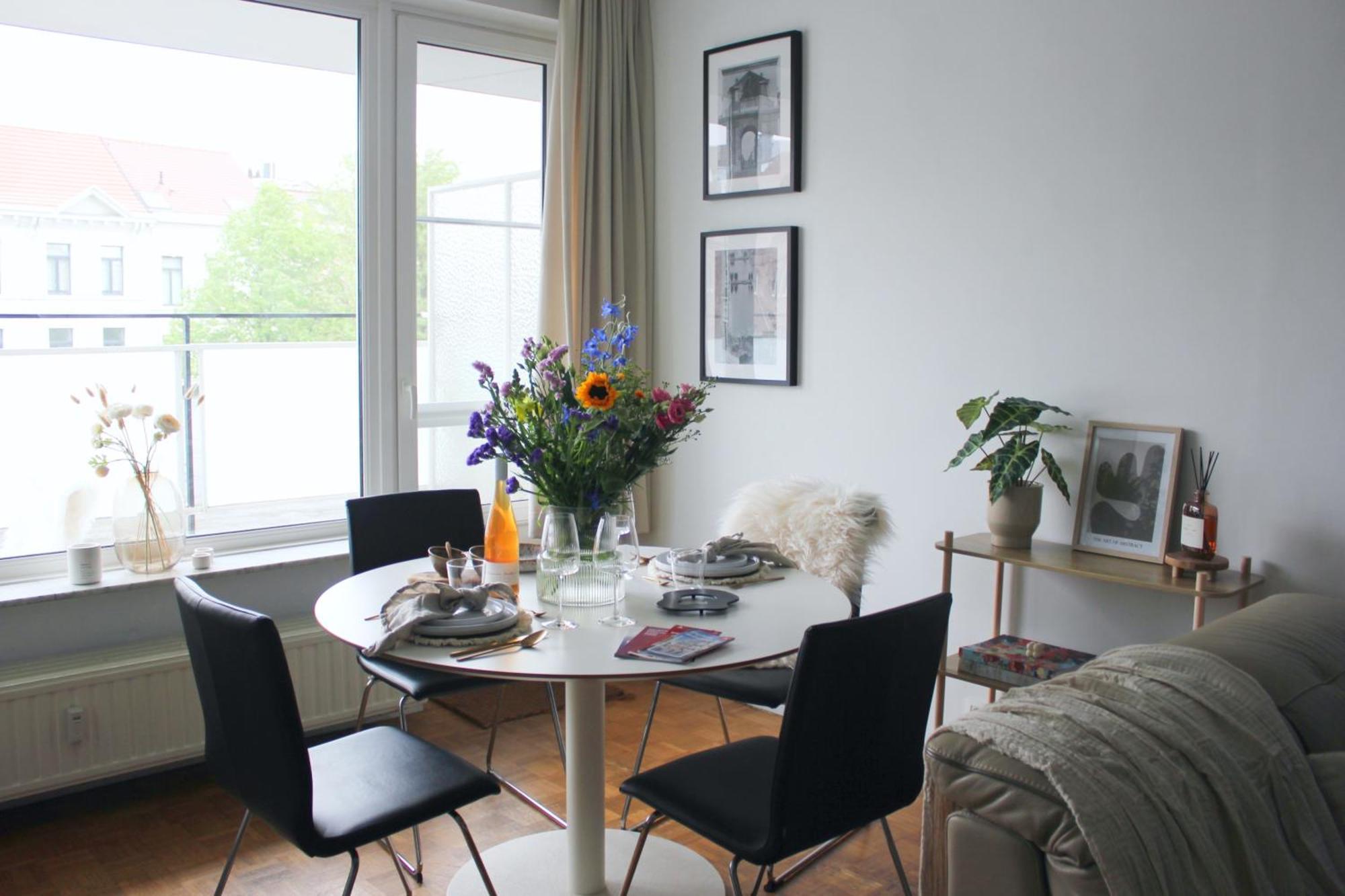 Sunny + Free Parking Appartement Antwerpen